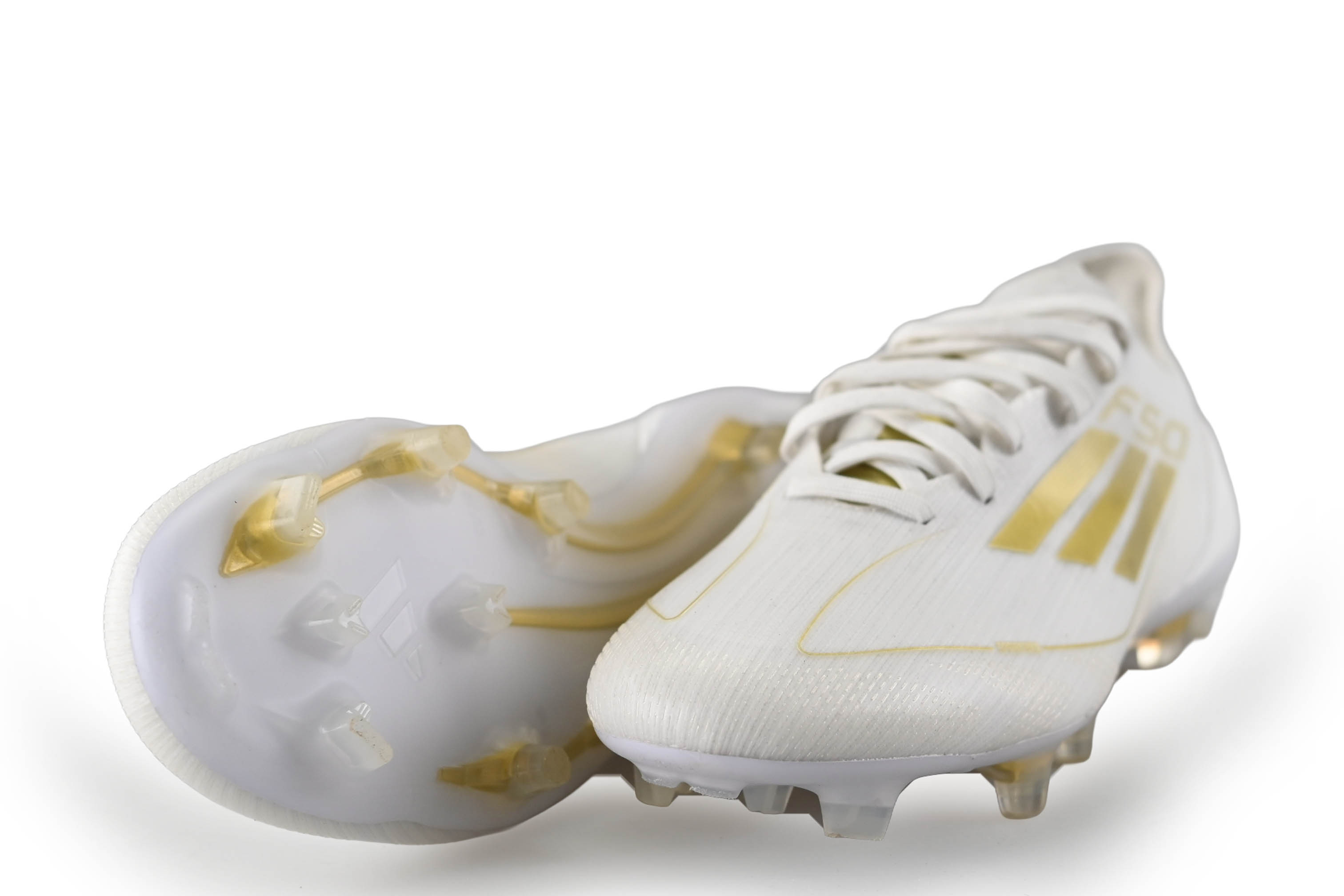 Adidas Voetbalschoenen in de kleur wit maat 39 | Refurbished by 95percent