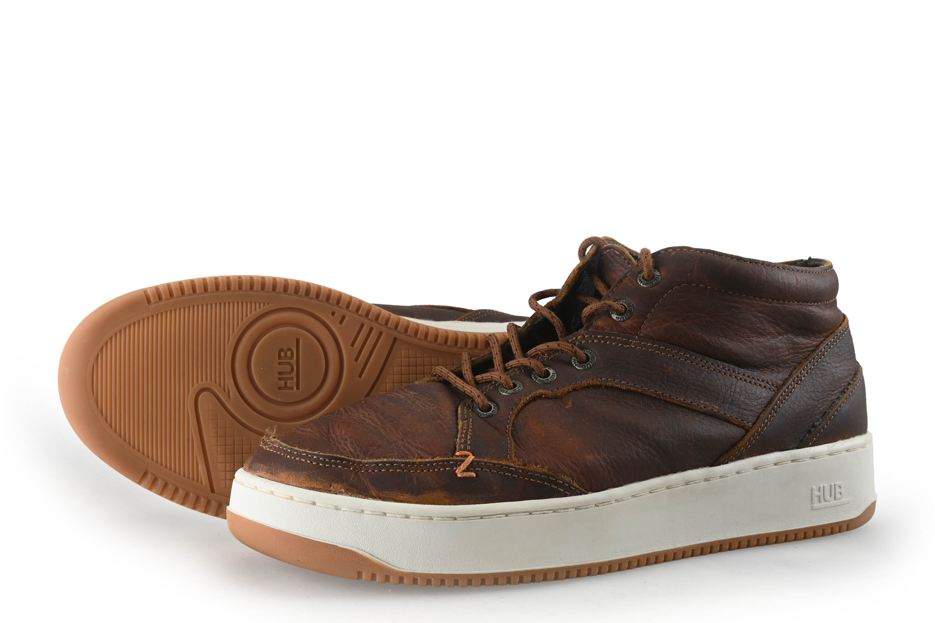 Hub Hoge sneakers cognac maat 42 | Refurbished by 95percent