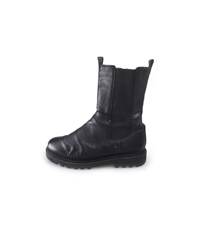 Omoda Chelsea boots