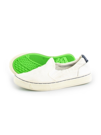 Satorisan Slip-ons