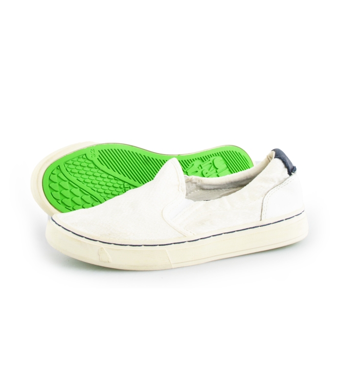 Satorisan Slip-ons