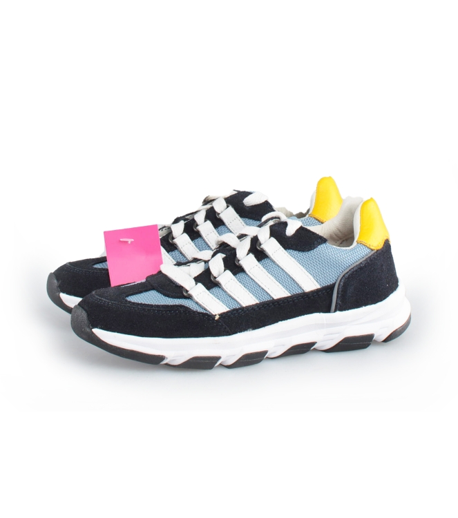 DSTRCT Sneaker