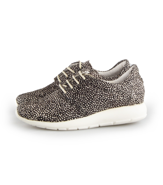 Maruti Sneaker