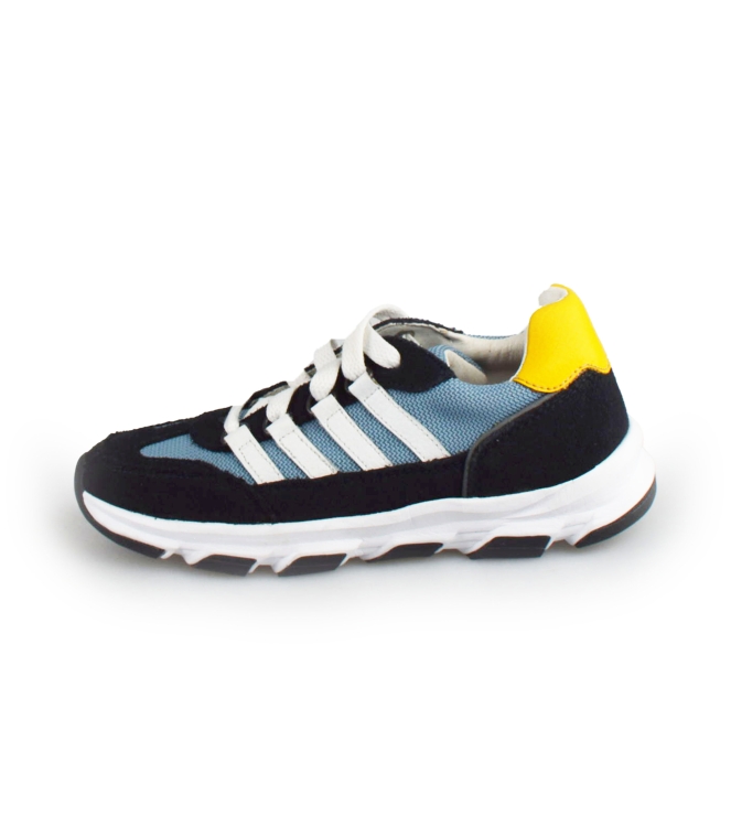 DSTRCT Sneaker