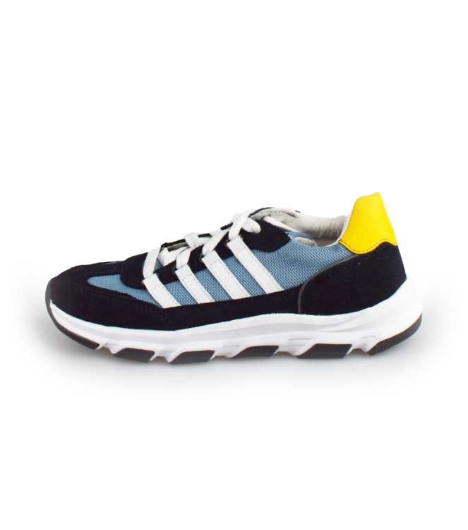 DSTRCT Sneaker