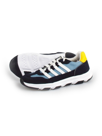 DSTRCT Sneaker