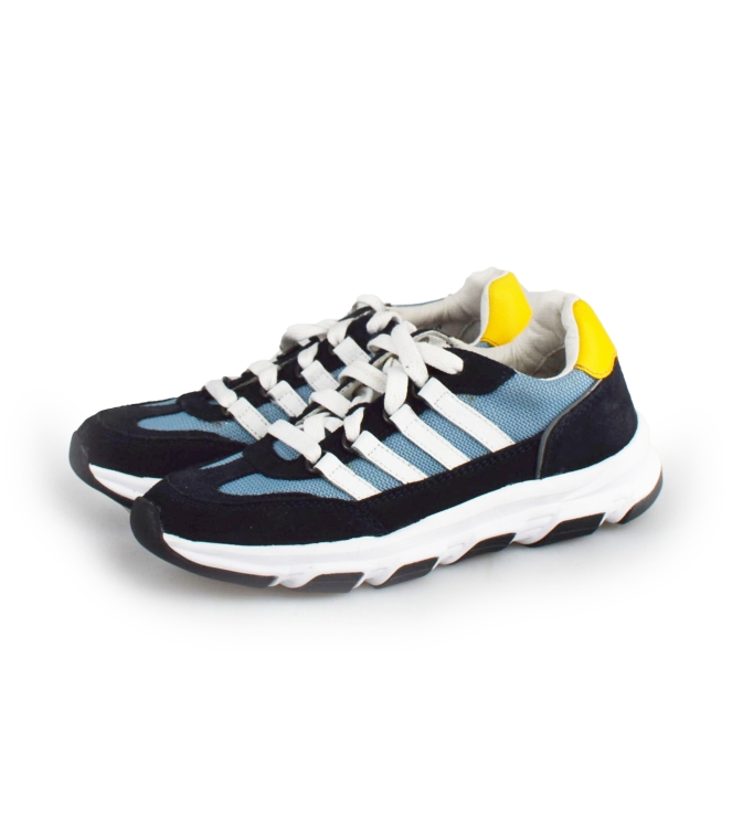 DSTRCT Sneaker