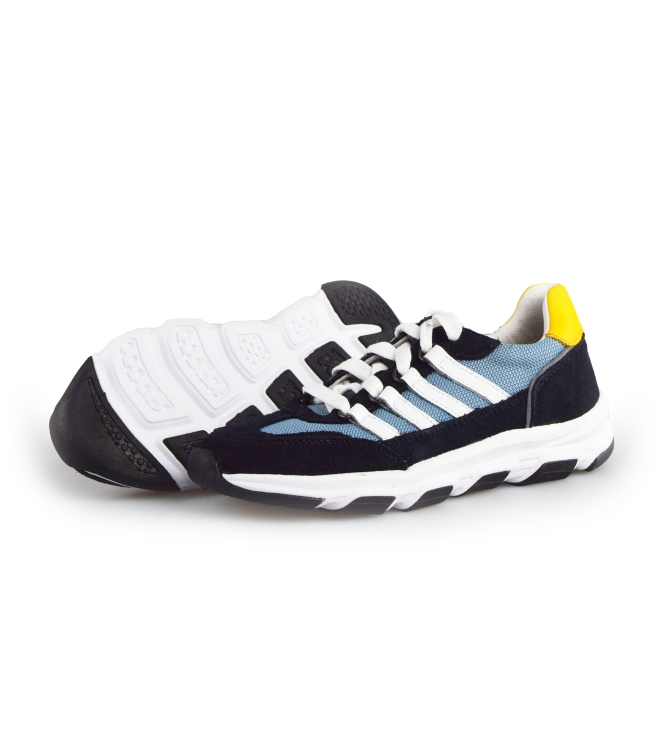 DSTRCT Sneaker