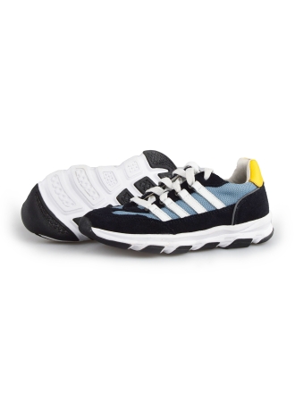 DSTRCT Sneaker