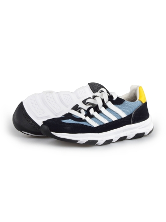 DSTRCT Sneaker