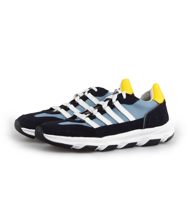 DSTRCT Sneaker