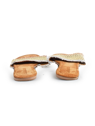 Lazamani Flip-Flops