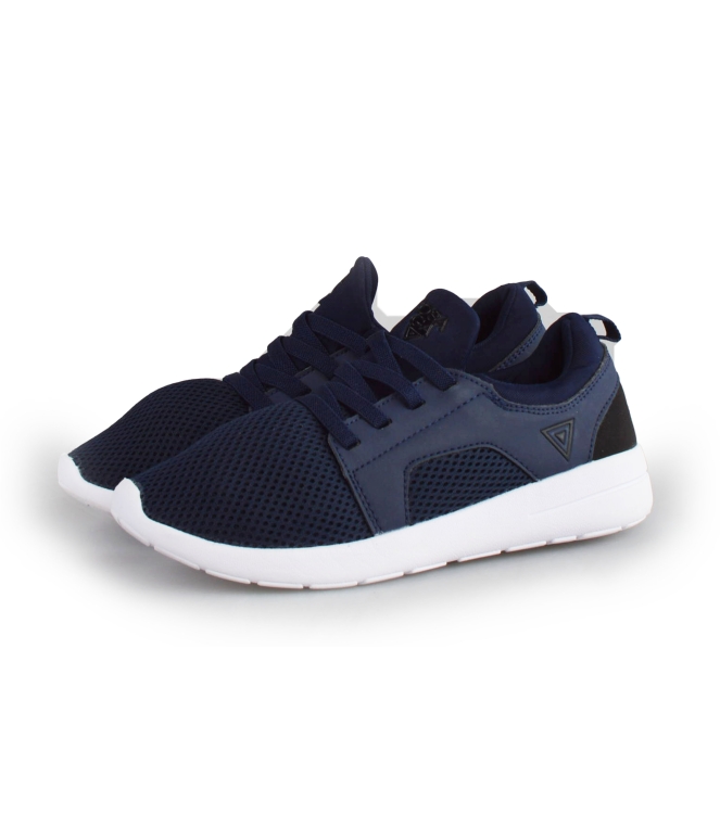 Osaga Sneaker