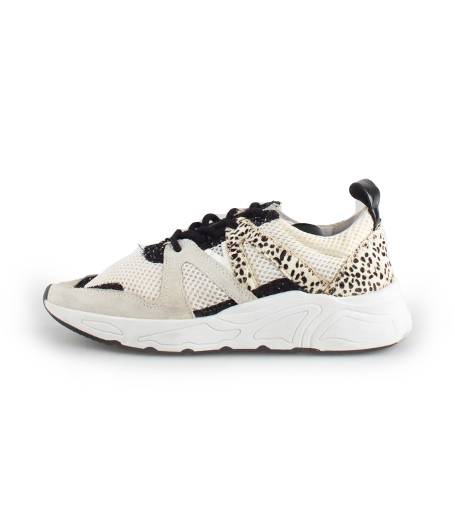 Wysh Sneaker
