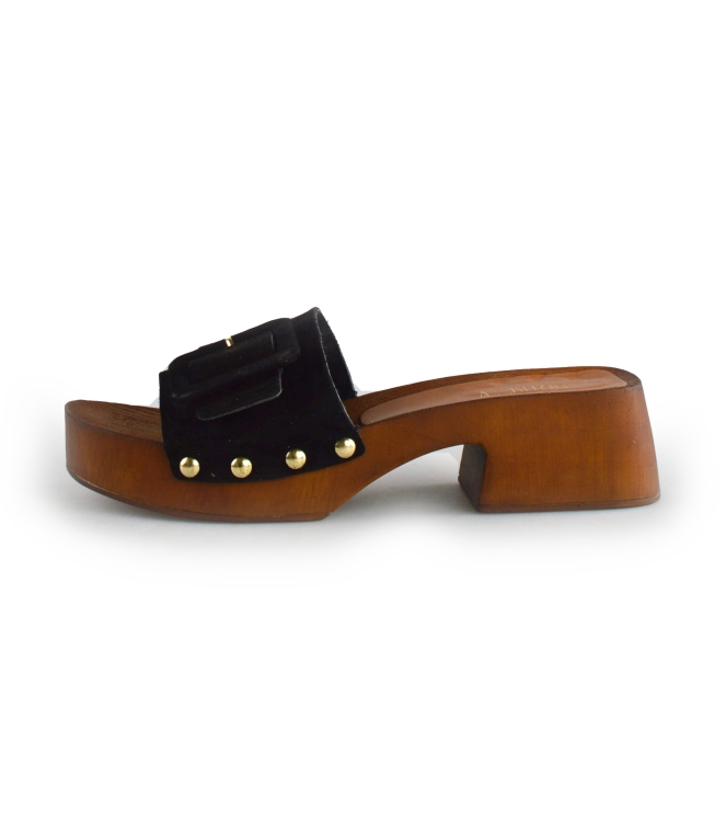 Notre-V Flip-Flops