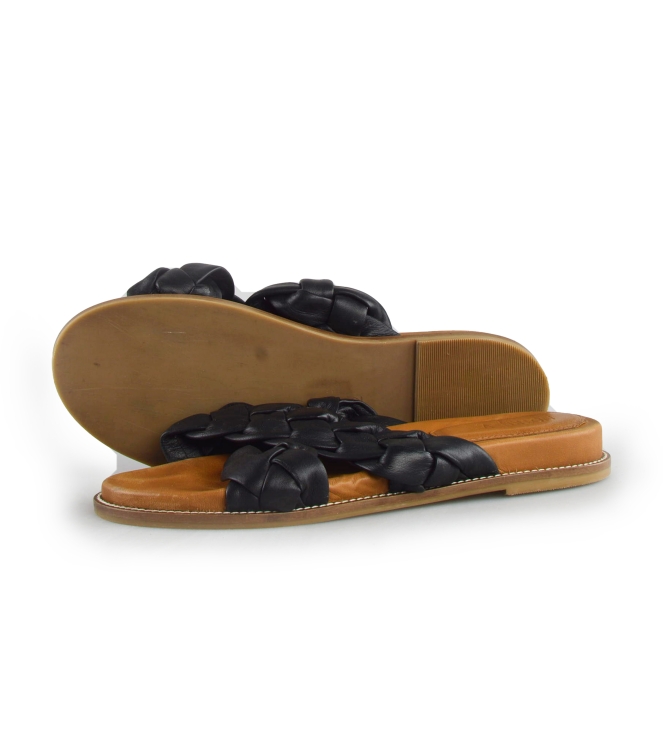 Notre-V Flip-Flops