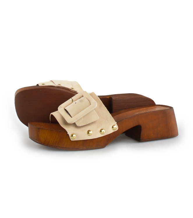 Notre-V Flip-Flops