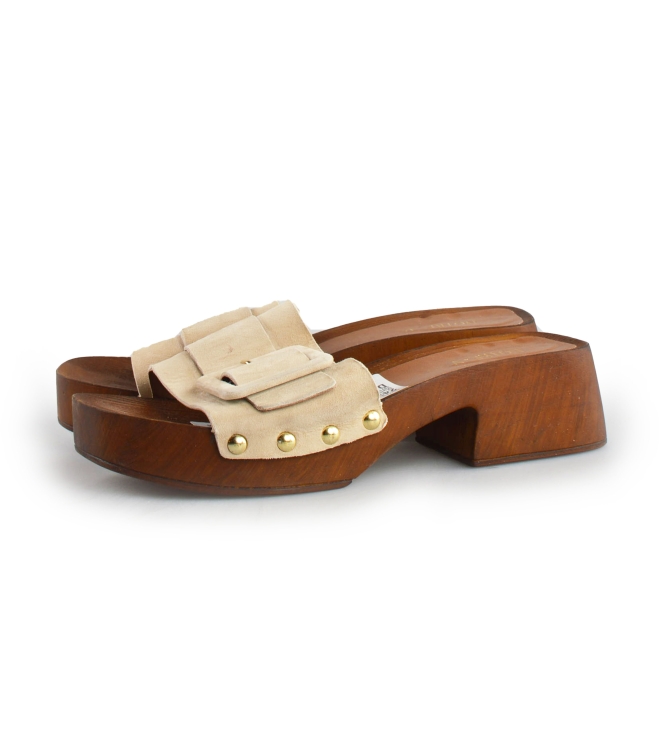 Notre-V Flip-Flops