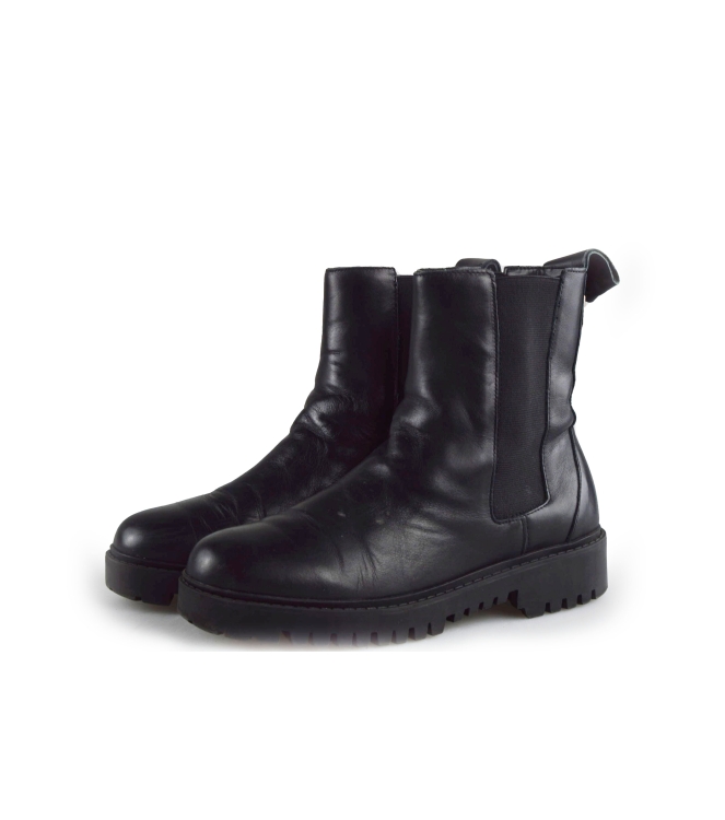 Guess Chelsea boots