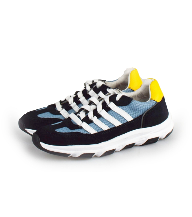 DSTRCT Sneaker