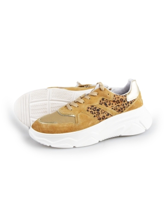 DSTRCT Sneaker