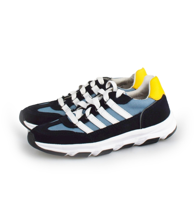 DSTRCT Sneaker