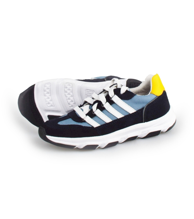 DSTRCT Sneaker