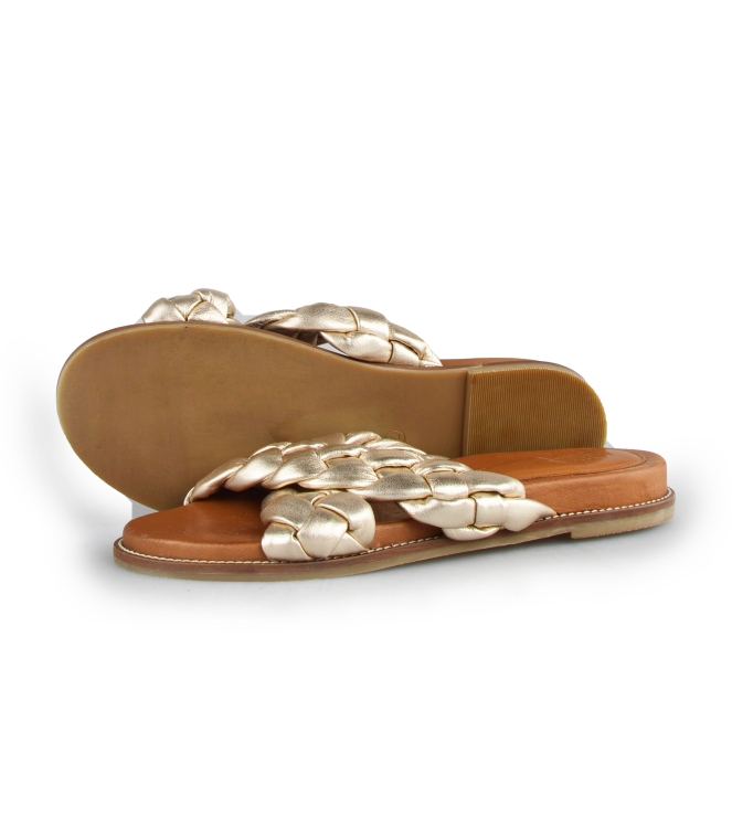 Notre-V Flip-Flops