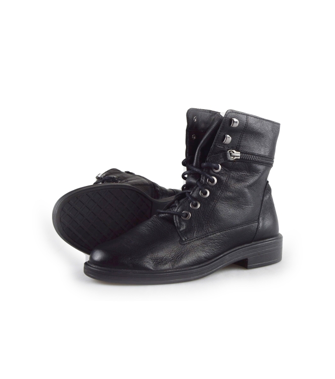 Feyn Schnürstiefel