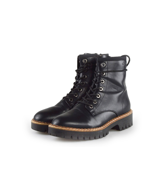 s. Oliver Schnürstiefel