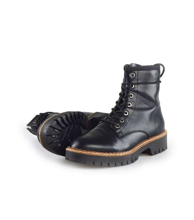 s. Oliver Schnürstiefel