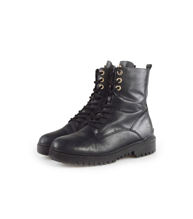 Guess Schnürstiefel