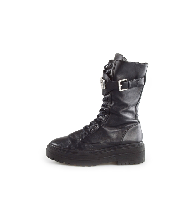 Nikkie Schnürstiefel