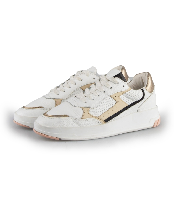 Omoda Sneaker