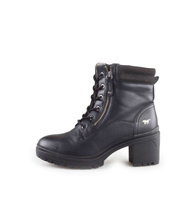 Mustang Schnürstiefel