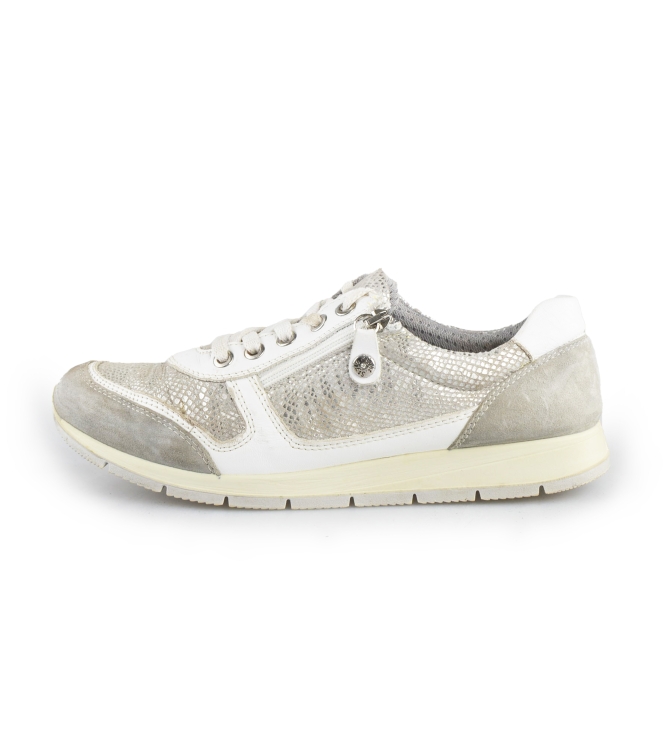Mace Sneaker