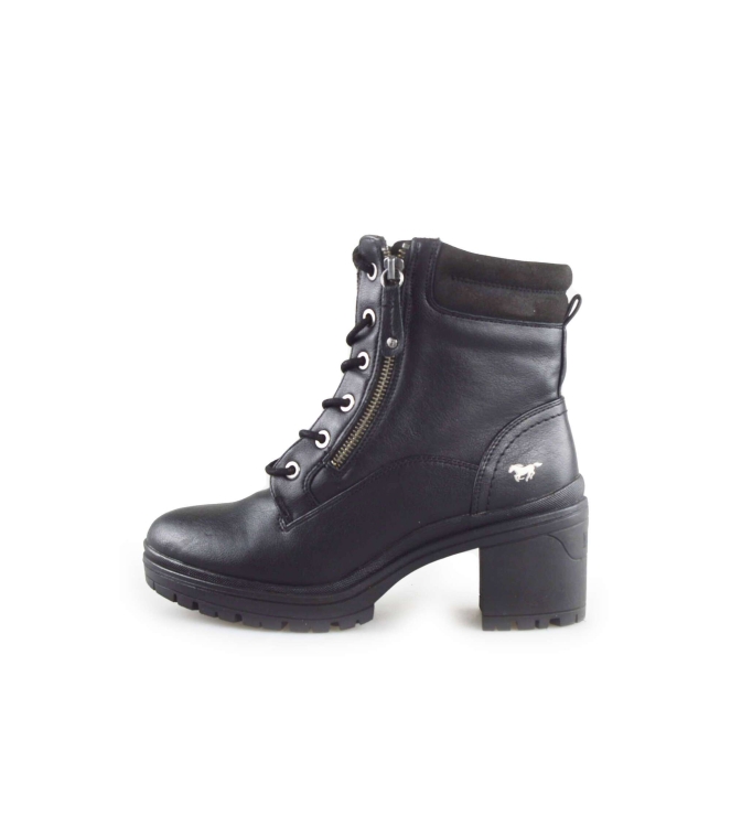 Mustang Schnürstiefel