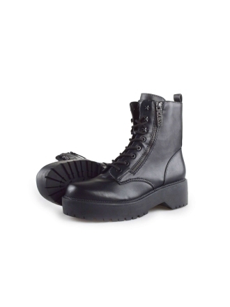Guess Schnürstiefel