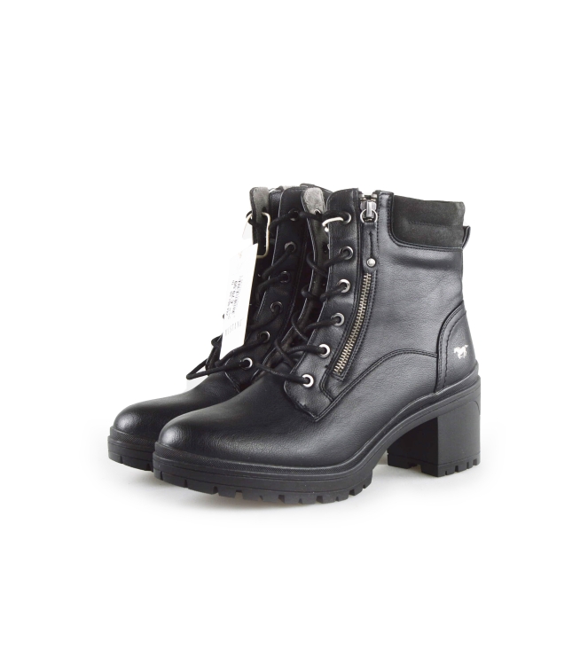 Mustang Schnürstiefel