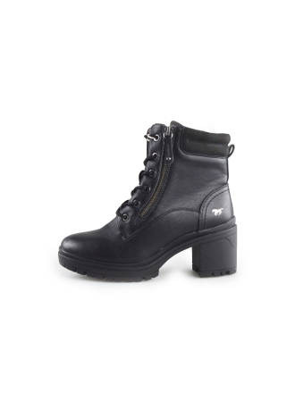 Mustang Schnürstiefel Schwarz 189273