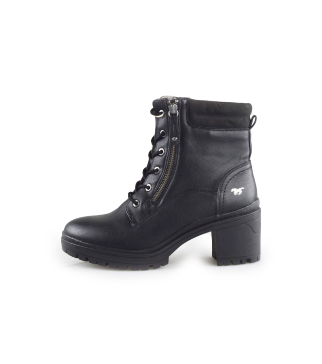 Mustang Schnürstiefel