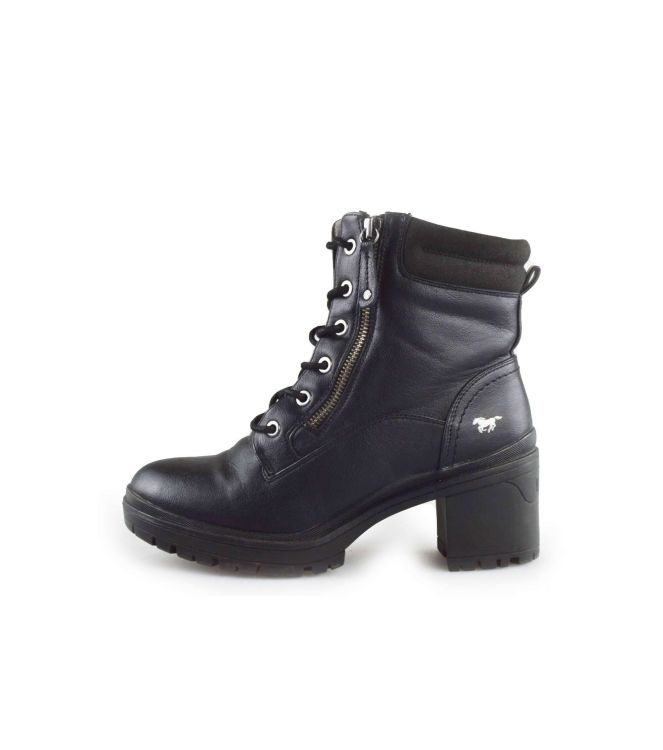 Mustang Schnürstiefel