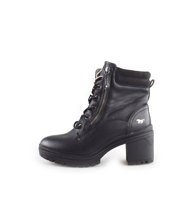 Mustang Schnürstiefel