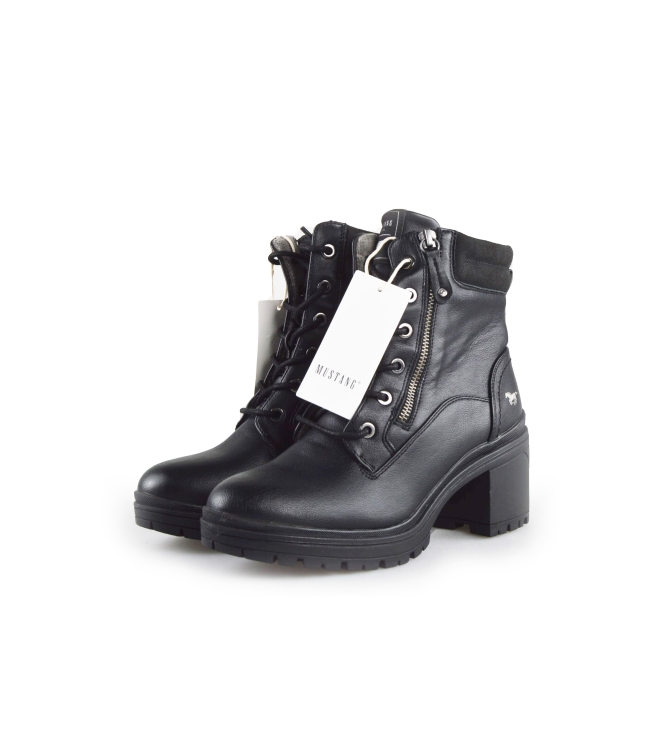 Mustang Schnürstiefel