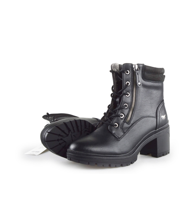Mustang Schnürstiefel