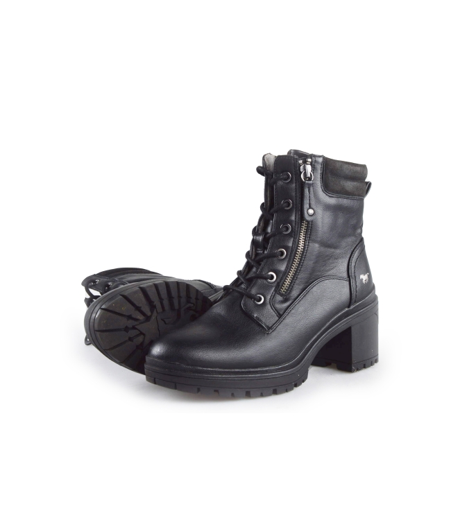 Mustang Schnürstiefel