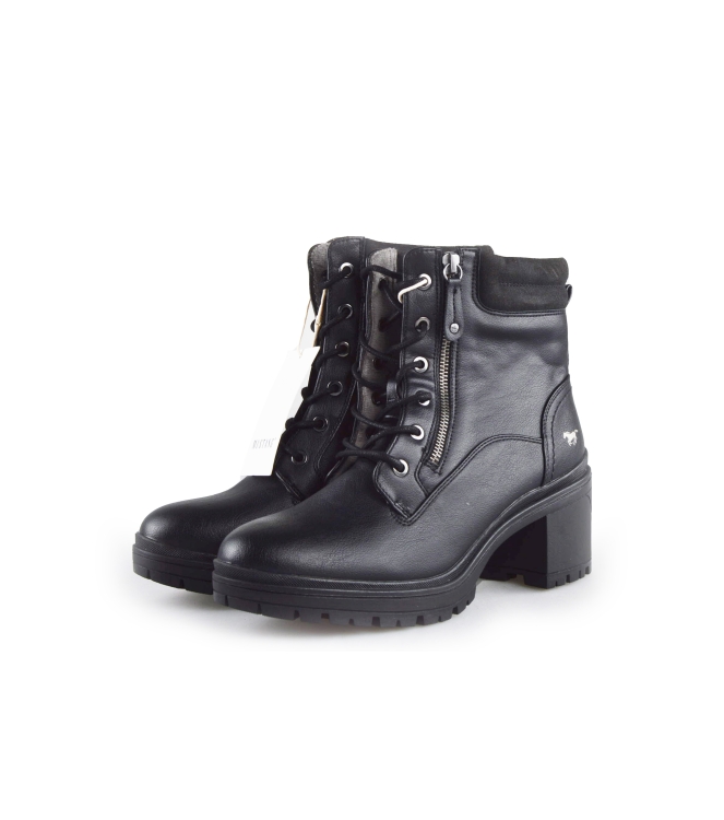 Mustang Schnürstiefel