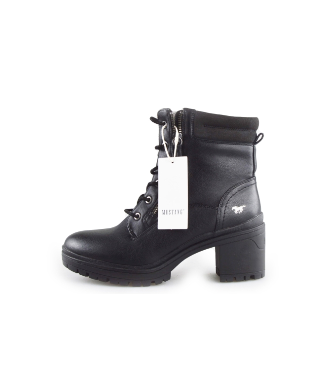 Mustang Schnürstiefel