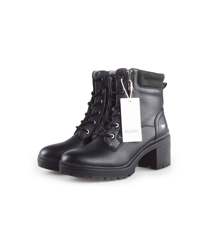 Mustang Schnürstiefel