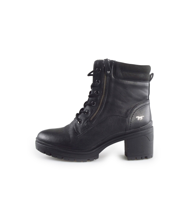 Mustang Schnürstiefel
